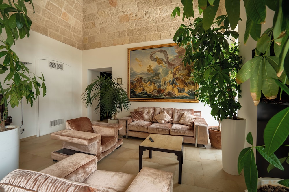 Junior Suite - Photo 11