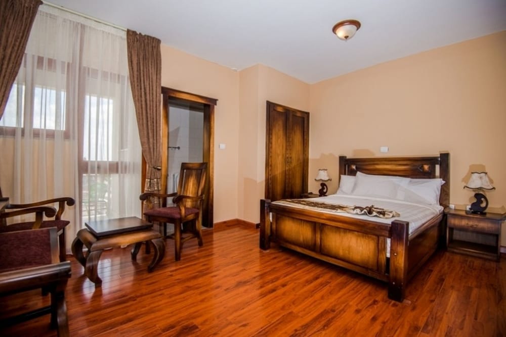 Deluxe Double Room, 1 King Bed, City View photo 1