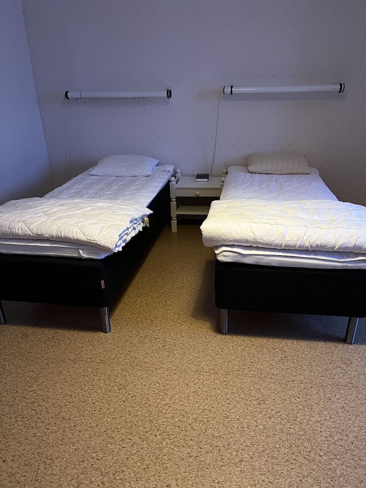 Triple Room, Shared Bathroom (No pets allowed)