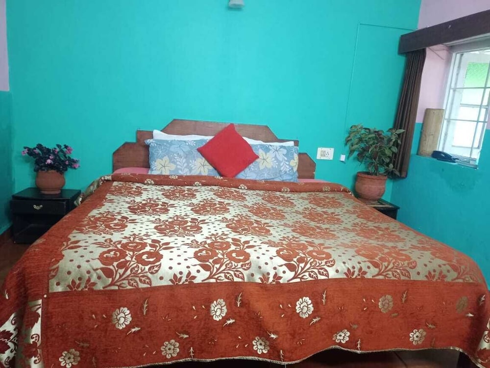 Club Room, Mountain View