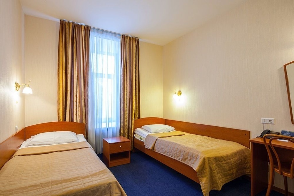 Standard Double or Twin Room photo 1