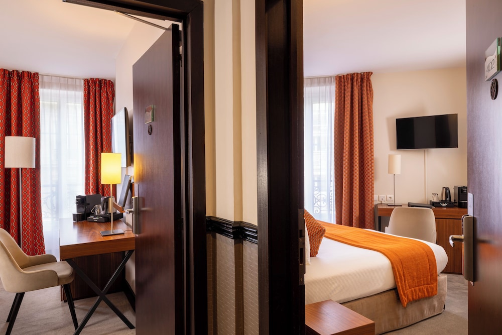 Superior Room, Connecting Rooms