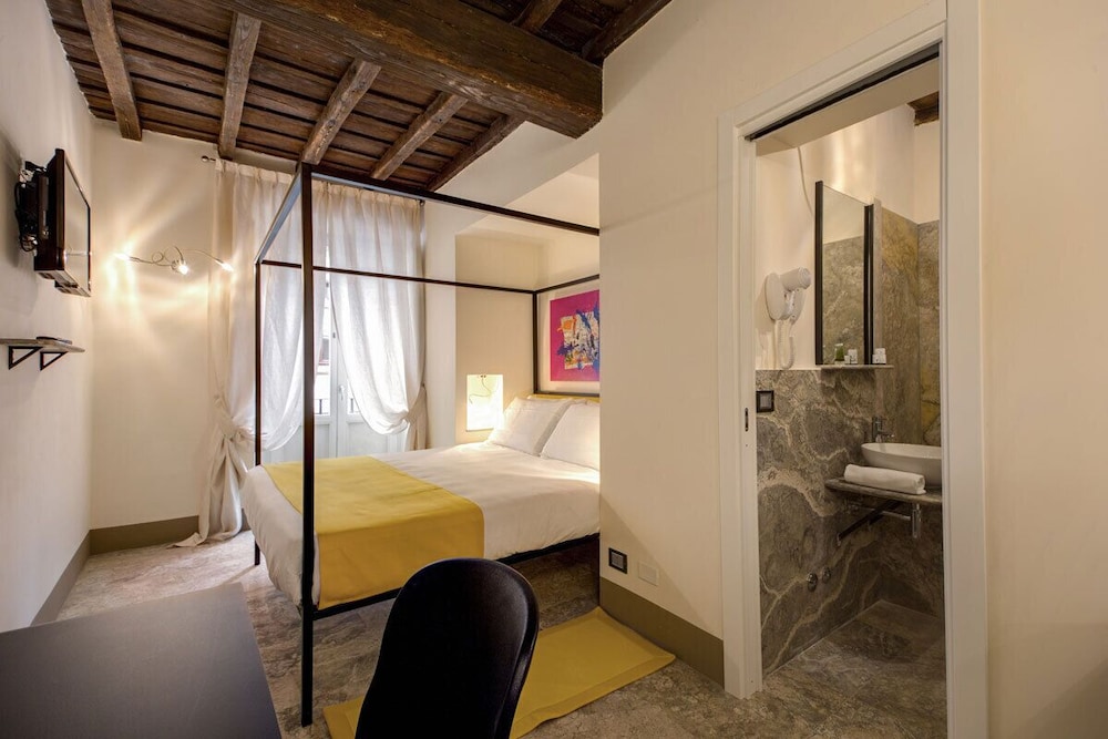 Double Room (Spaziosa)
