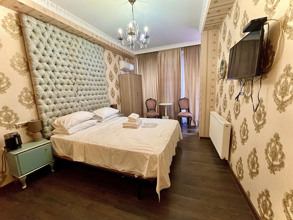 Deluxe Double Room photo 3