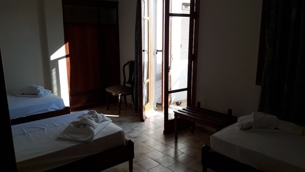 Double or Twin Room, Terrace, Ground Floor - Photo 2