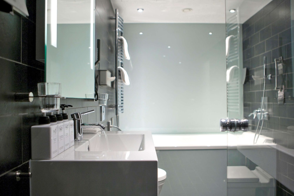 Superior Double Room, 1 King Bed - Photo 7