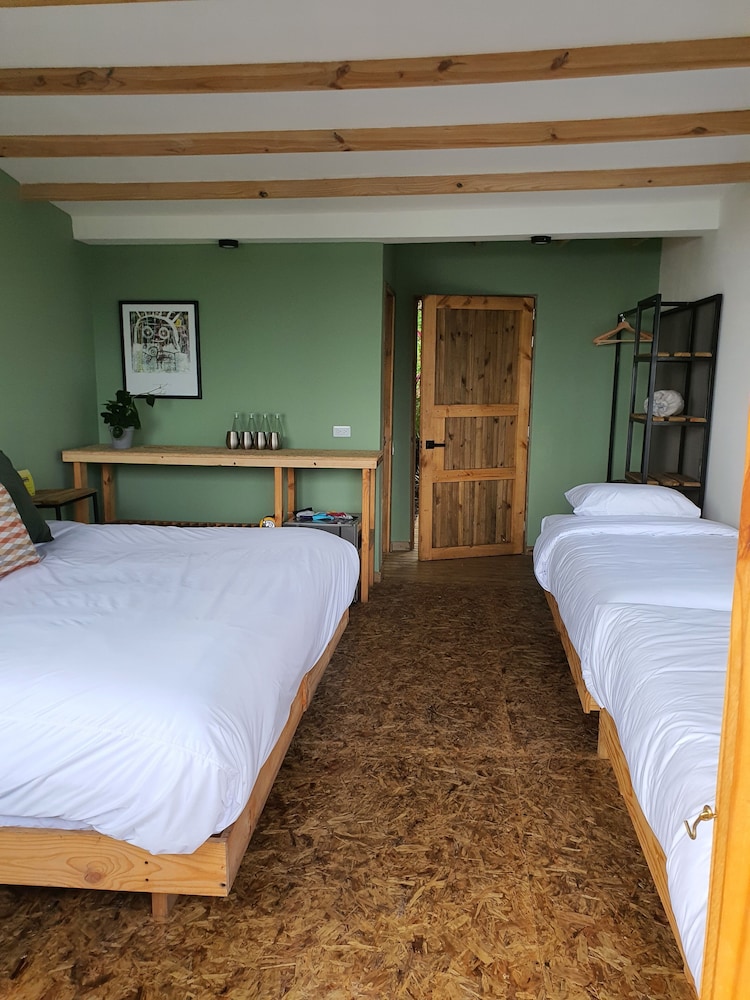 Family Cabin, Garden View
