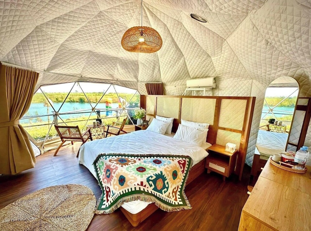 Luxury Tent, Garden View photo 1