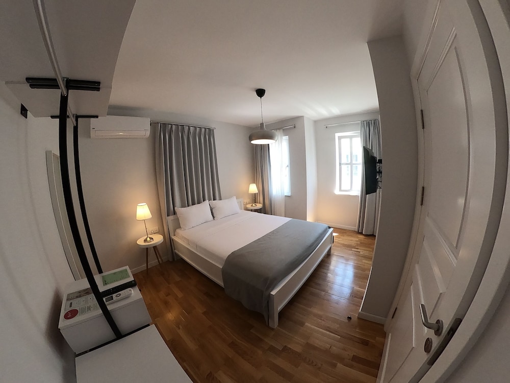 Standard Double Room photo 3