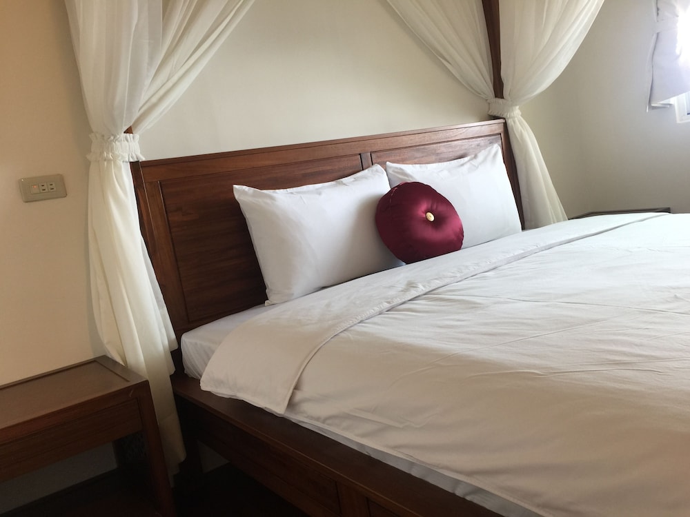 Romantic Double Room, 1 King Bed, Non Smoking photo 3