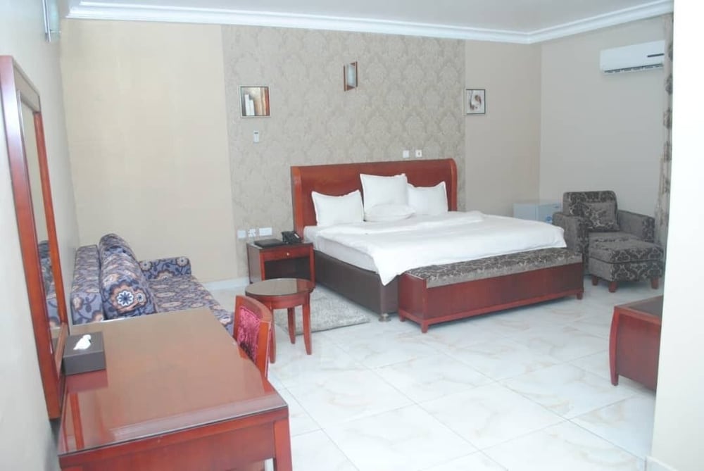 Deluxe Room, City View photo 1