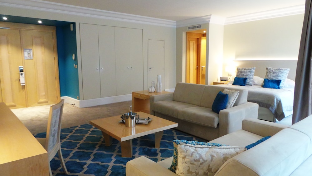 Junior Suite - Photo 8