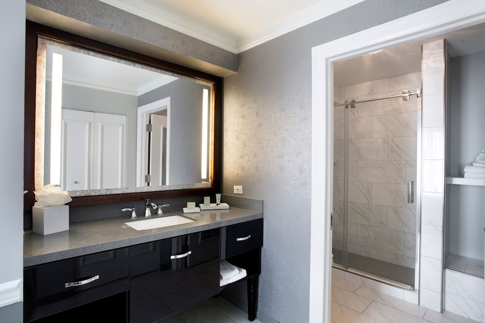 Executive Room, 2 Queen Beds - Photo 5
