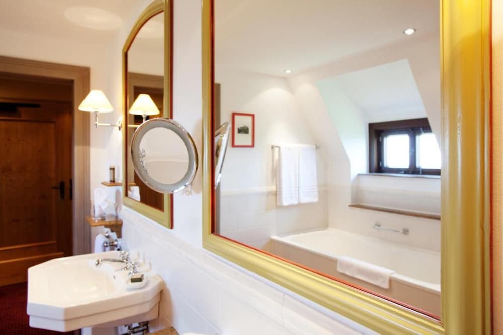 Romantic Double Room Single Use photo 2