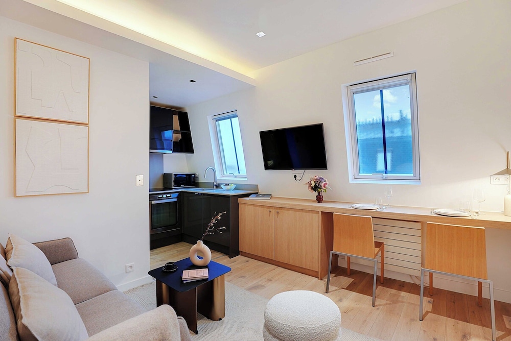 Apartment photo 3