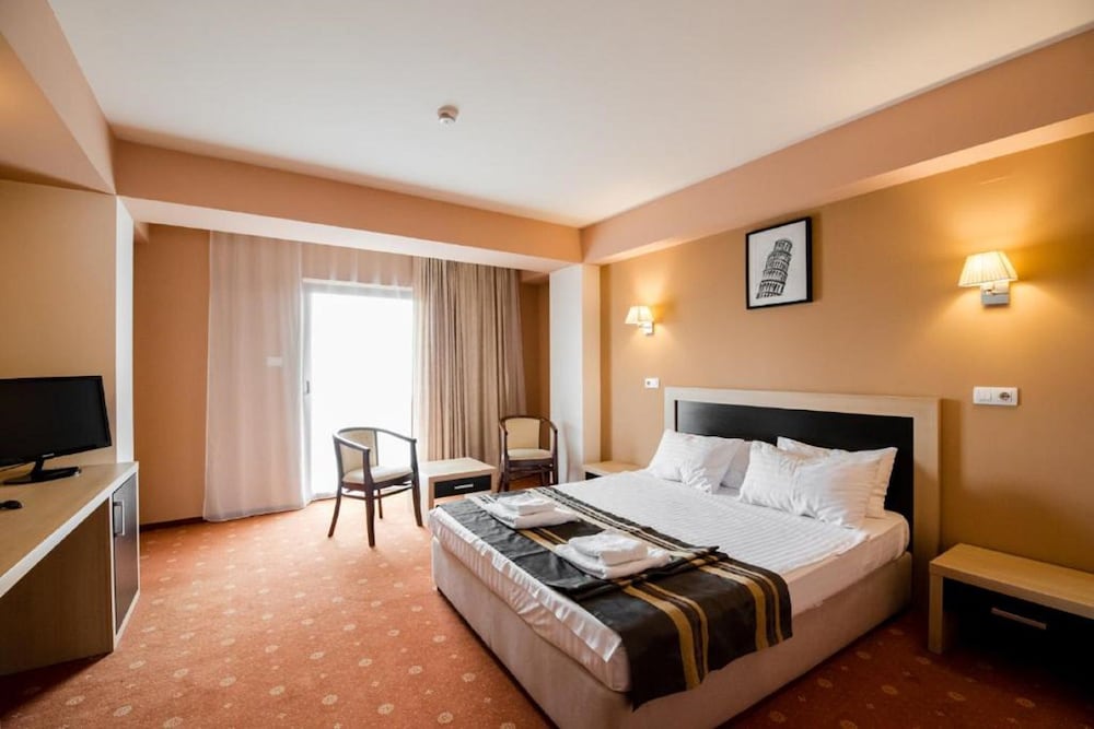 Business Double Room, Balcony photo 3