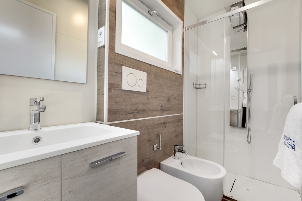 Luxury Mobile Home, 2 Bedrooms, Kitchen photo 2