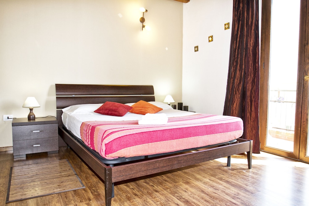 Comfort Double Room, Balcony photo 2