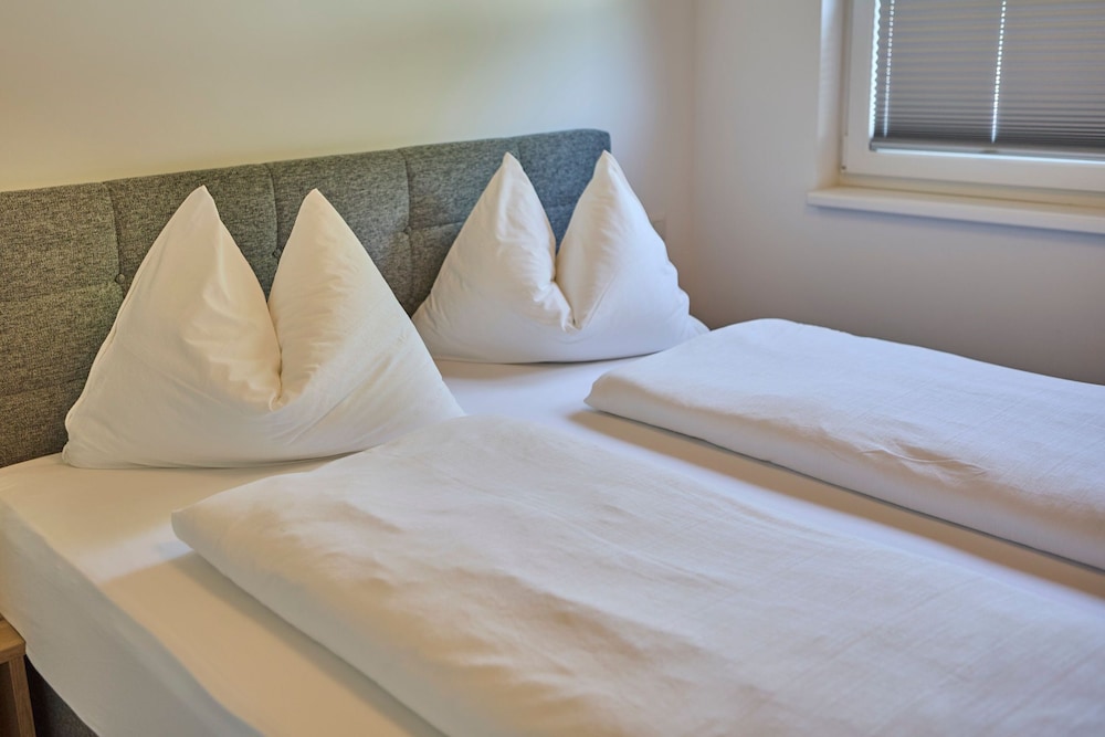 Superior Studio Suite, 1 Bedroom (Fish Eagle Suite ) photo 3