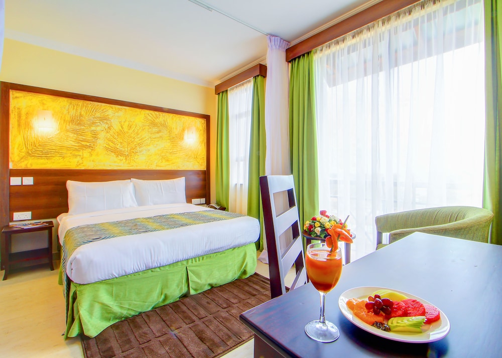 Suite, 1 Double Bed photo 2