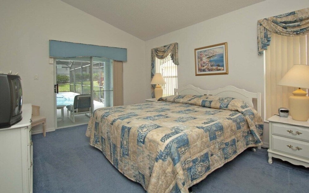 House, 4 Bedrooms photo 1