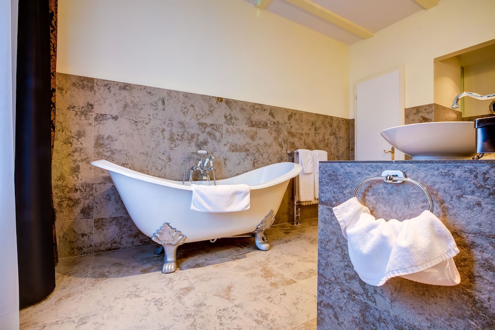 Suite, Garden View - Photo 6