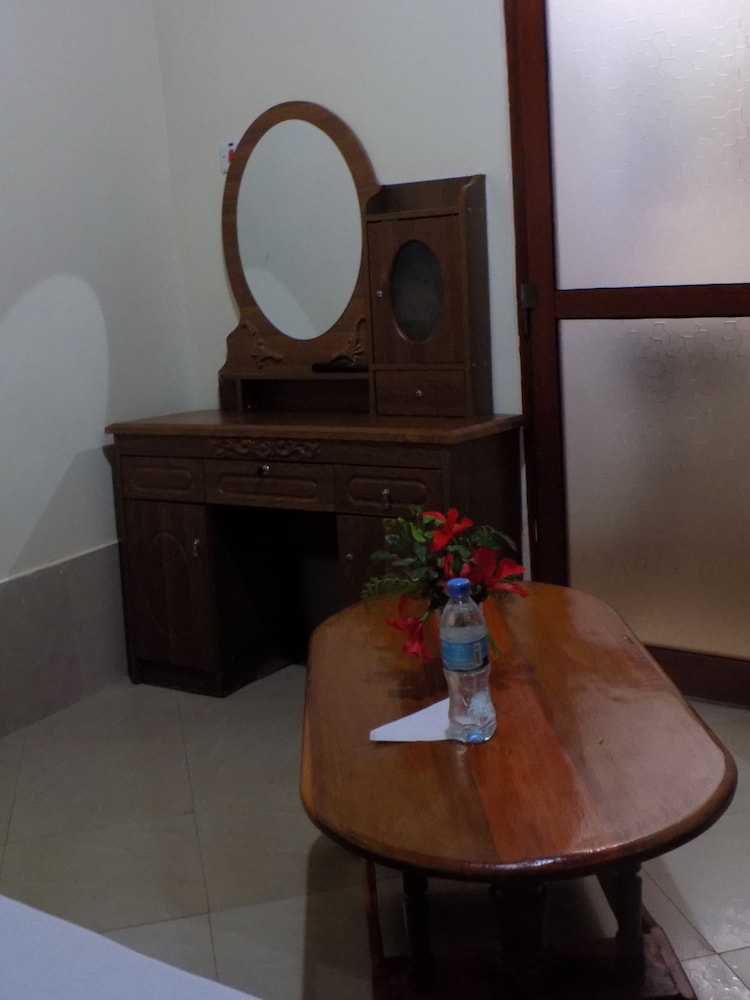 Standard Twin Room, Garden View photo 3