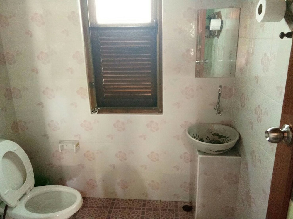 Standard Twin Room photo 2