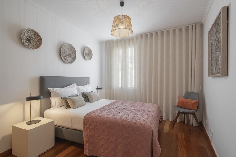 Basic Apartment, Multiple Beds, Sea View