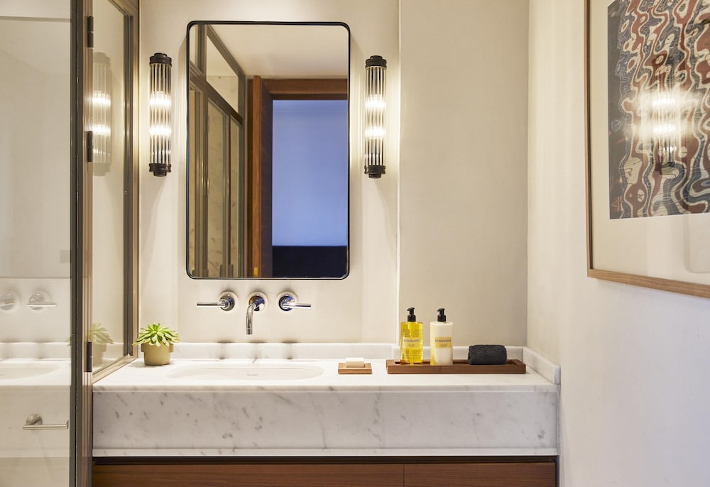 Suite (Penthouse) - Photo 21