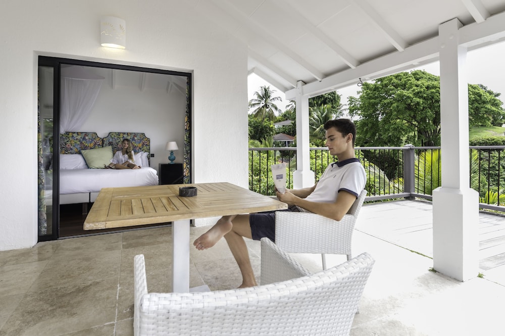 Bungalow, Private Pool, Garden View photo 2