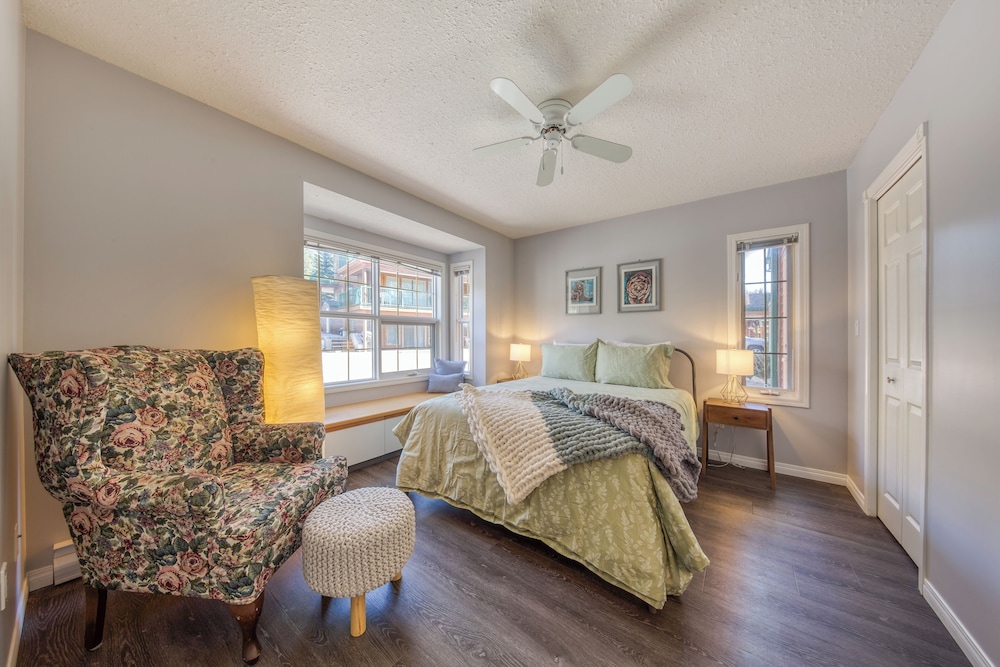 Family Townhome photo 1