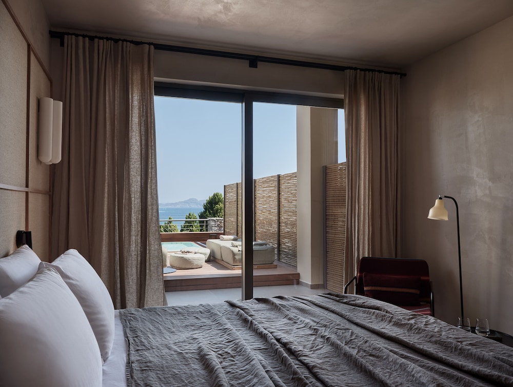 Double Room in Bungalow Sea View with Outdoor Mini Pool Hydromassage