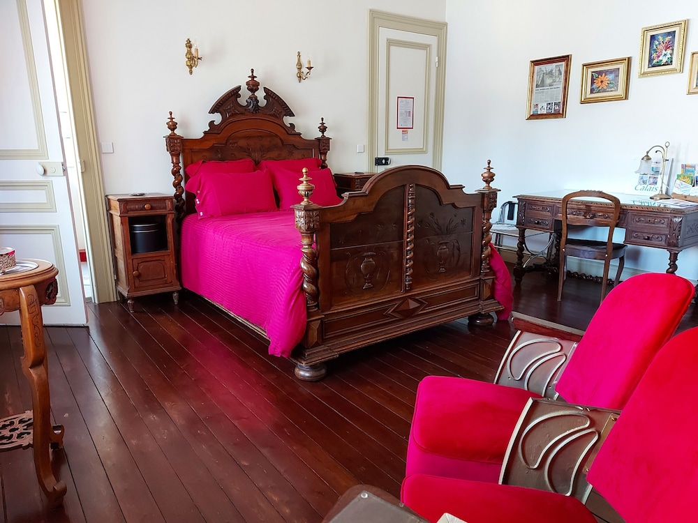 Classic Double Room, 1 Double Bed, Connecting Rooms, City View photo 2