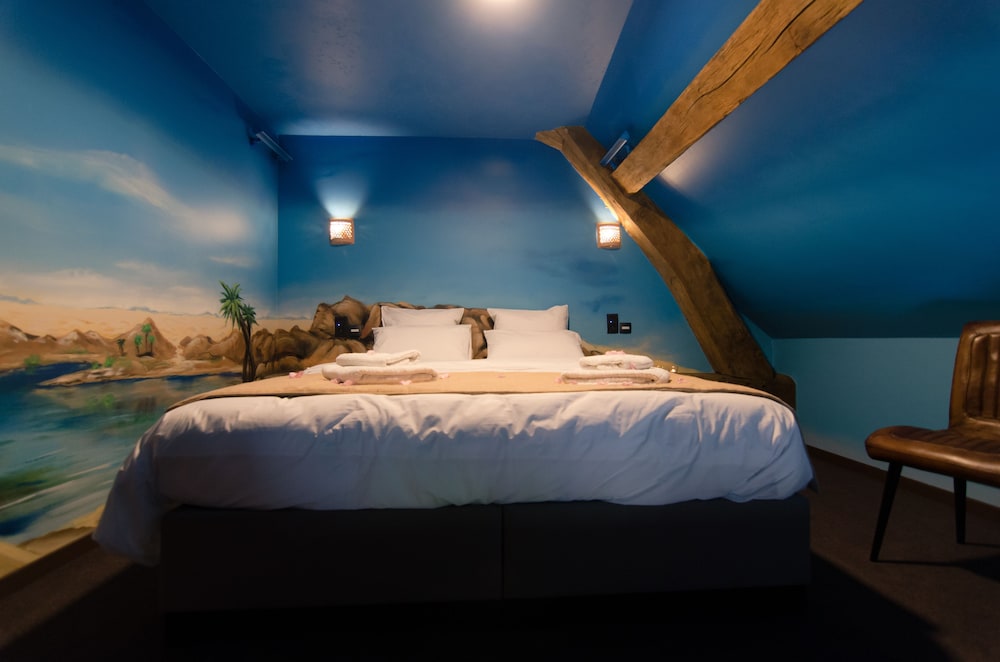 Kalahari Room, Mezzanine photo 3