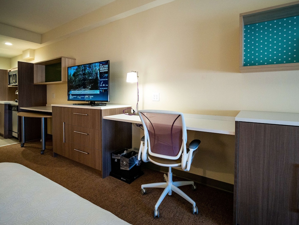 Studio, 2 Queen Beds, Accessible, Bathtub photo 2