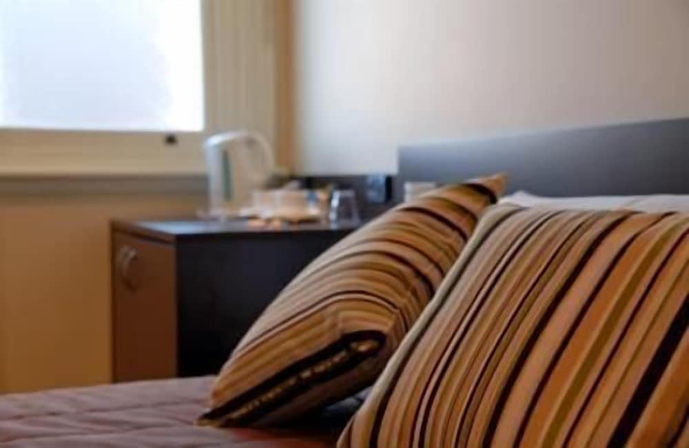 Standard Room, Non Smoking (Double Room) photo 3
