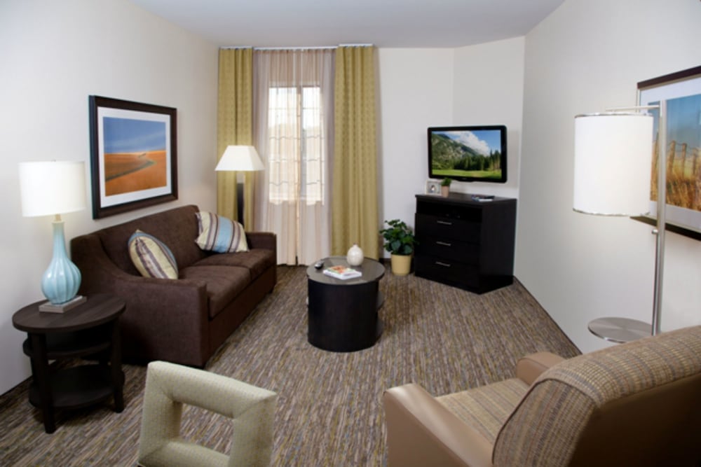 Suite, 1 Bedroom, Accessible Bathtub (1 Qn, Comm, Mobil Tub) - Photo 4