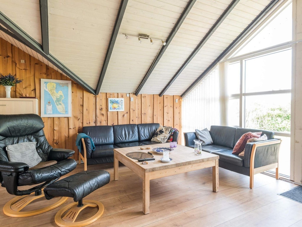 House photo 2