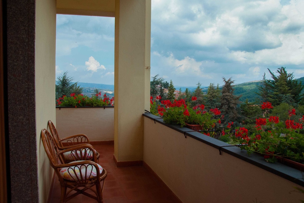 Triple Room, Accessible, Terrace photo 2