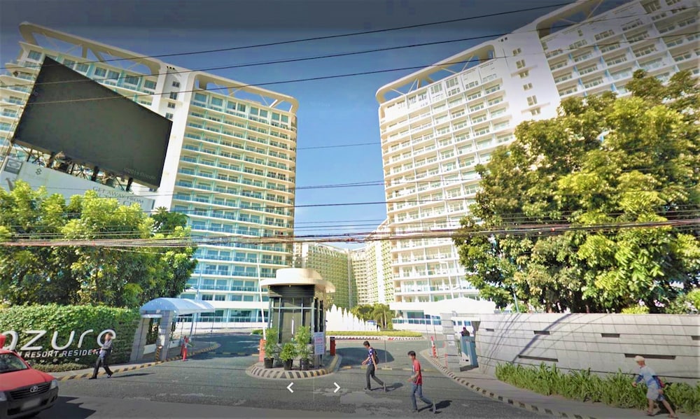 Deluxe Condo, 1 Bedroom, Kitchen, Pool View photo 3