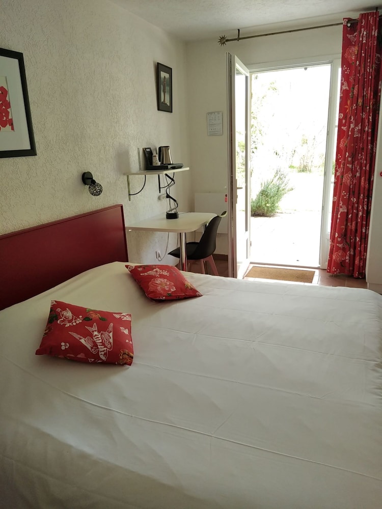 Comfort Double Or Twin Room, Terrace, Garden View photo 1