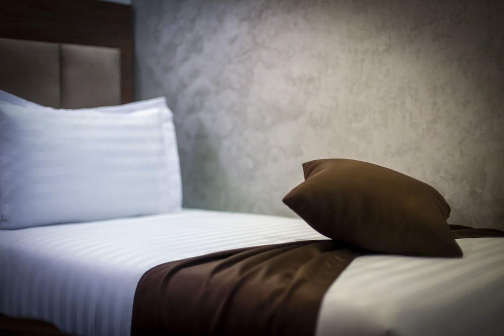 Single Room - Photo 1