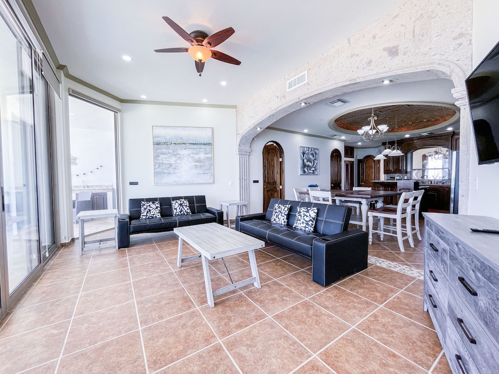 Luxury Room, 2 Bedrooms, Ocean View