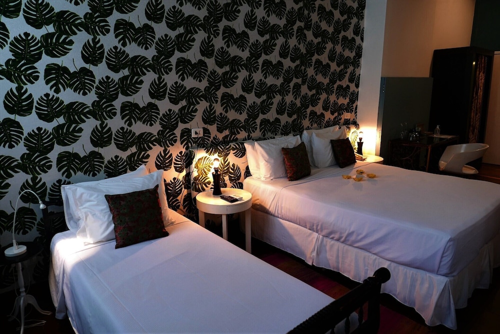 Interior Suite photo 2