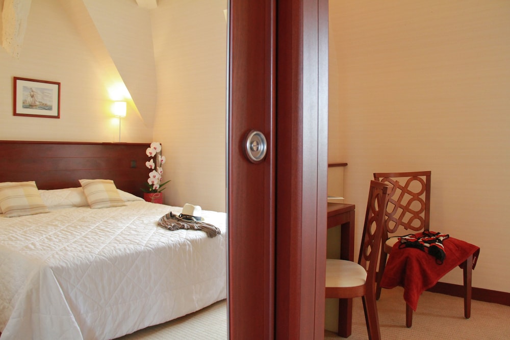 Superior Double Room, 1 King Bed - Photo 7