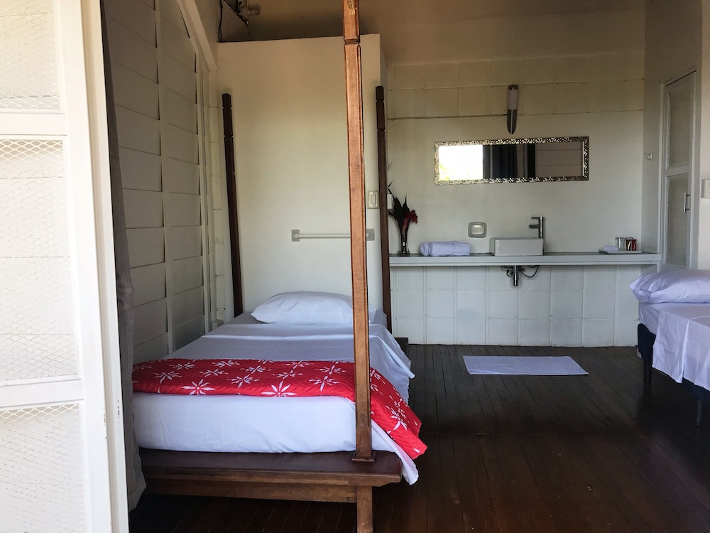 Deluxe Room, Multiple Beds, Non Smoking, Ocean View photo 1