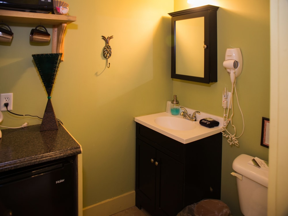Standard Suite, 1 Bedroom, Non Smoking (Prince Folly Suite) photo 3