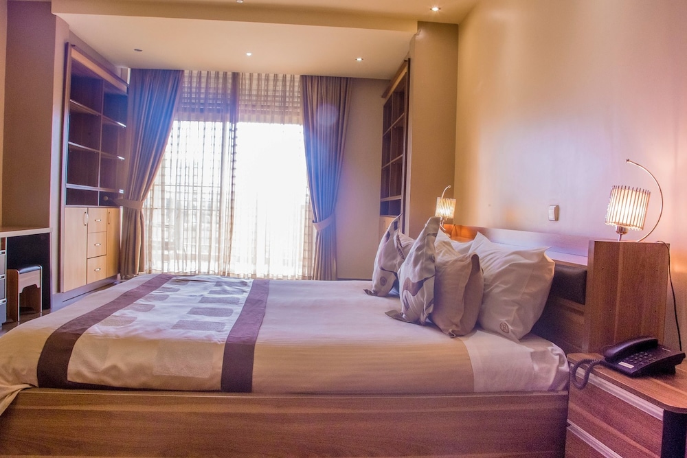 Executive Apartment, 1 Bedroom photo 2