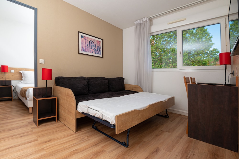 One Bedroom Apartement with 1 Sofa Bed and 1 Double Bed - Photo 6